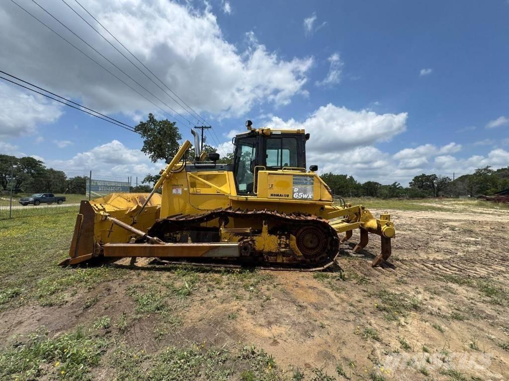 Komatsu D65WX-17 Rupsdozers