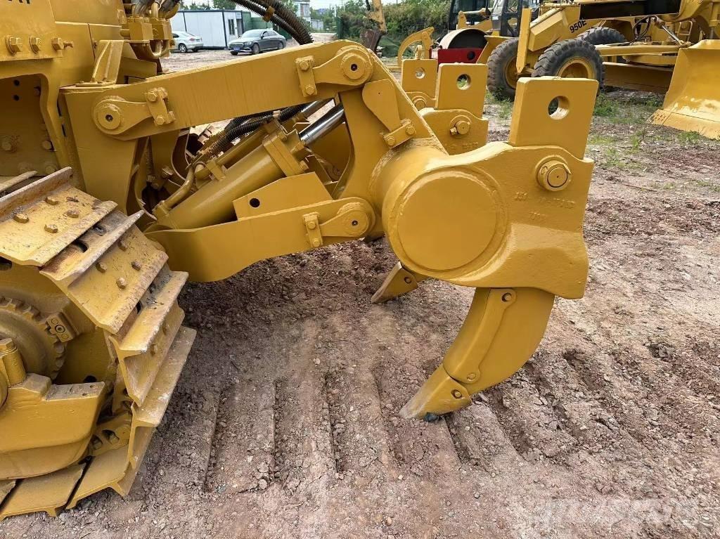 CAT D7G Rupsdozers