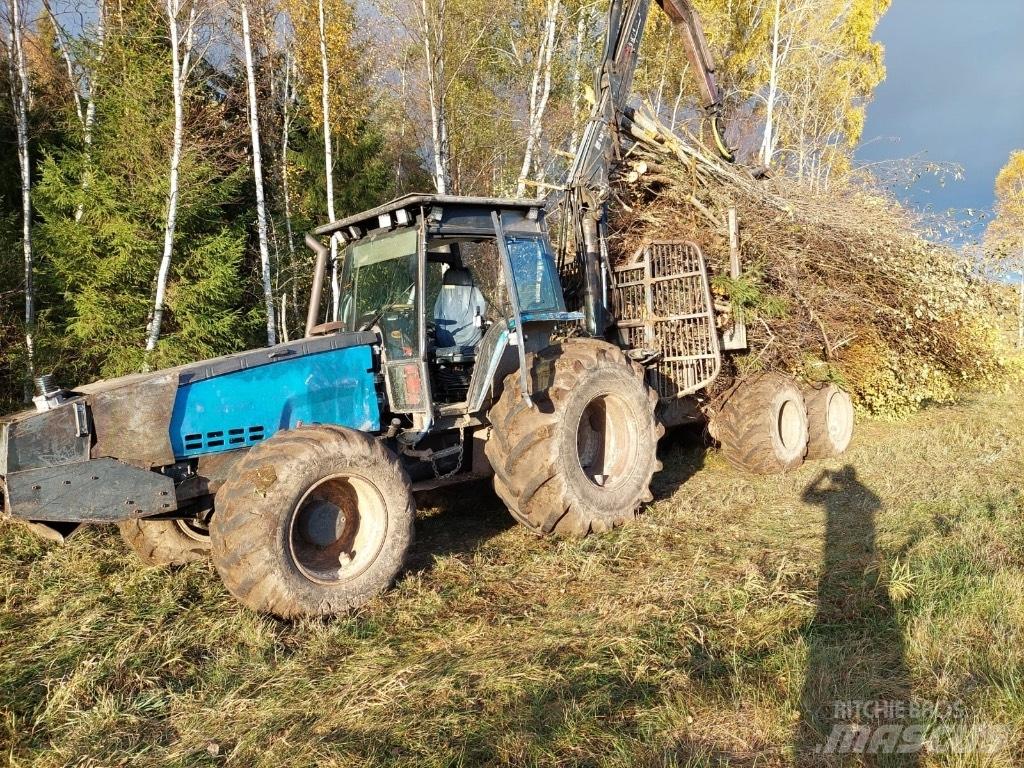 Valtra 8400 Bosbouw tractoren