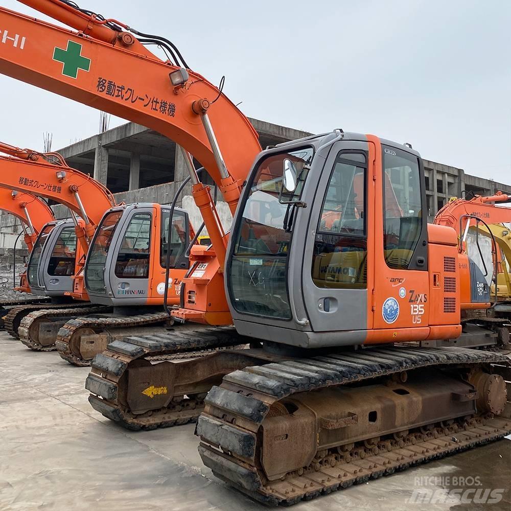 Hitachi 135 Rupsgraafmachines