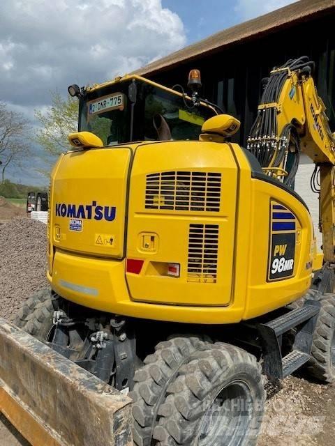 Komatsu PW 98 MR-11 Wielgraafmachines