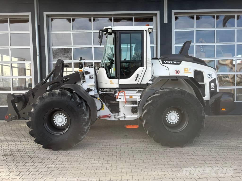 Volvo L90H Agri Wielladers