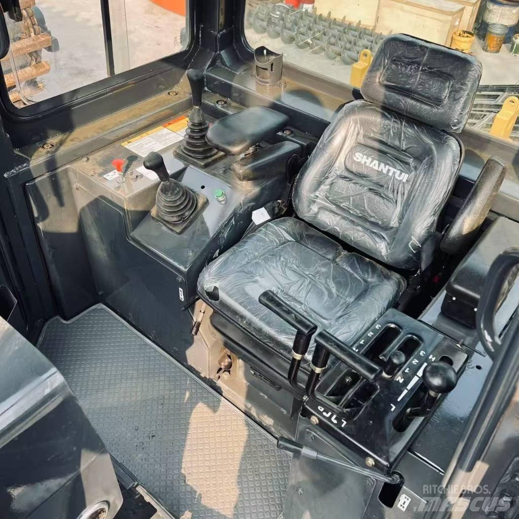 Shantui SD 22 Rupsdozers
