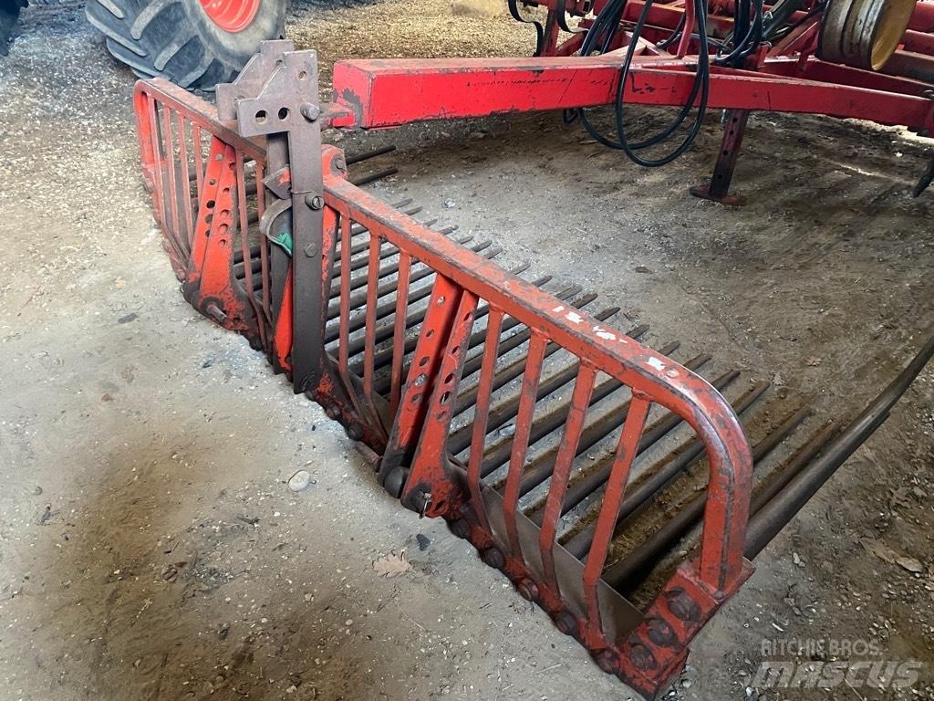  Stensvans kipbar Overige accessoires voor tractoren