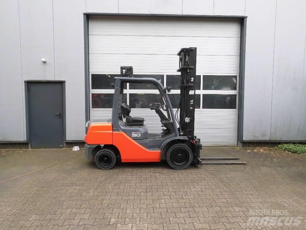 Toyota 02-8 FD 30 Diesel heftrucks