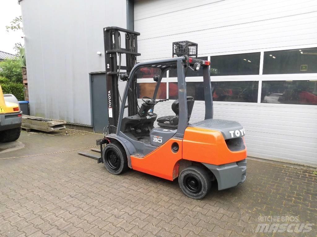 Toyota 02-8 FD 30 Diesel heftrucks