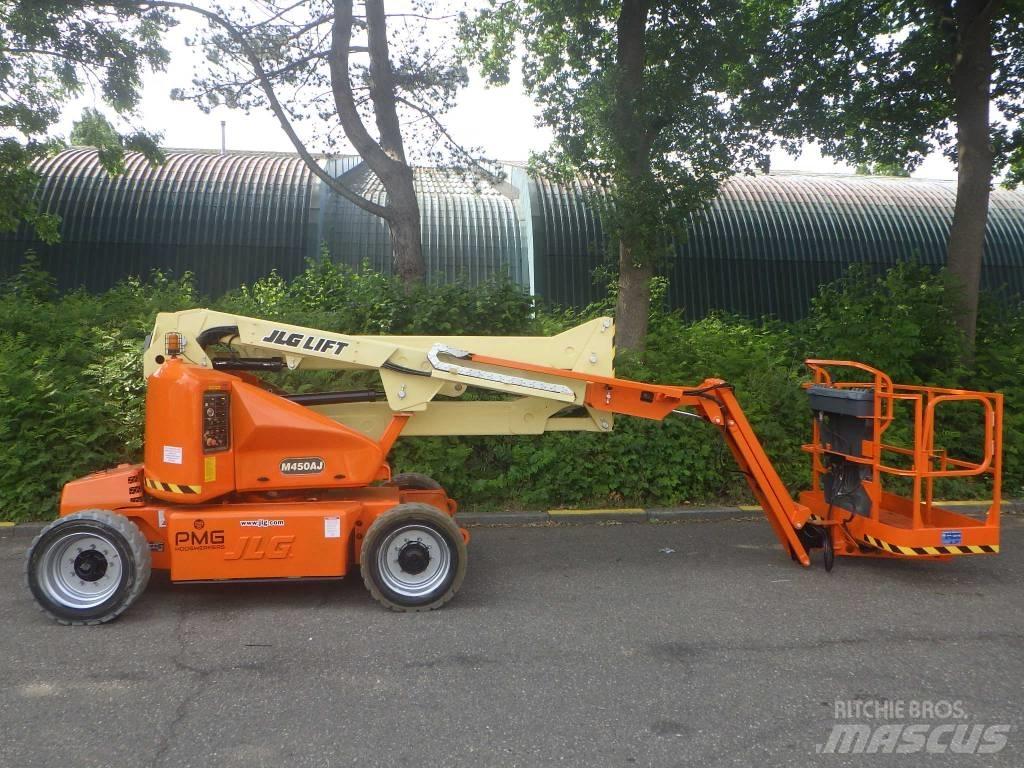 JLG M450AJ Knikarmhoogwerkers