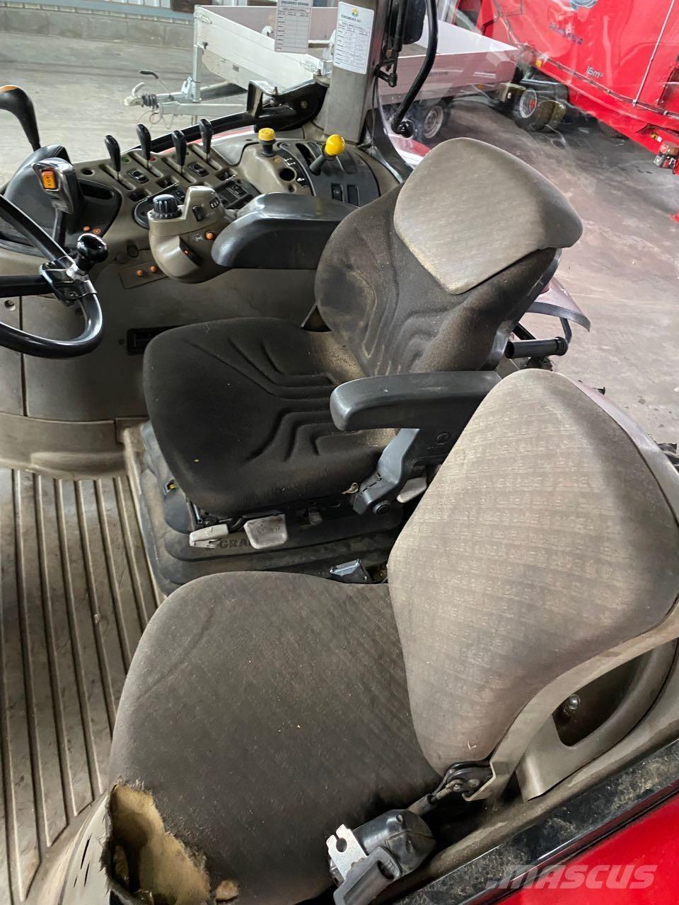 Case IH MXU 135 Tractoren