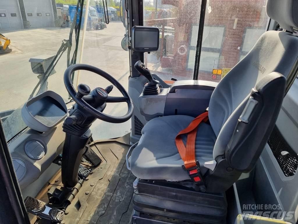 Doosan DL 380-7 Wielladers