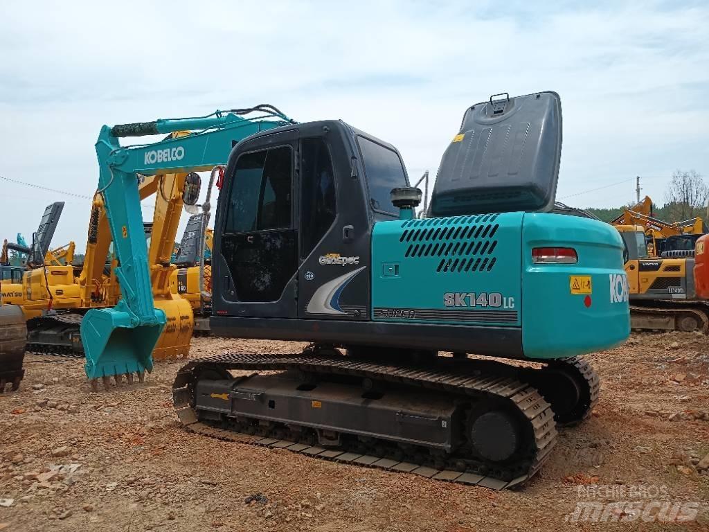 Kobelco SK 140 Midigraafmachines 7t - 12t