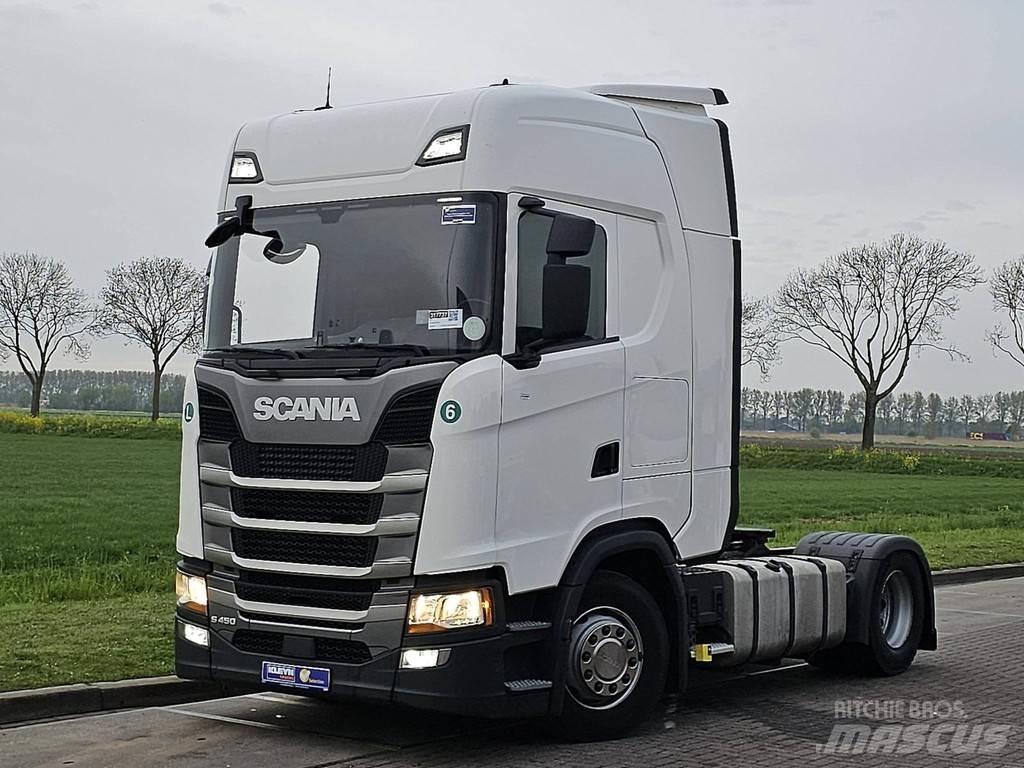 Scania S450 Trekkers