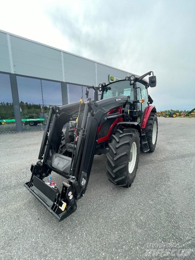 Valtra A105 Tractoren