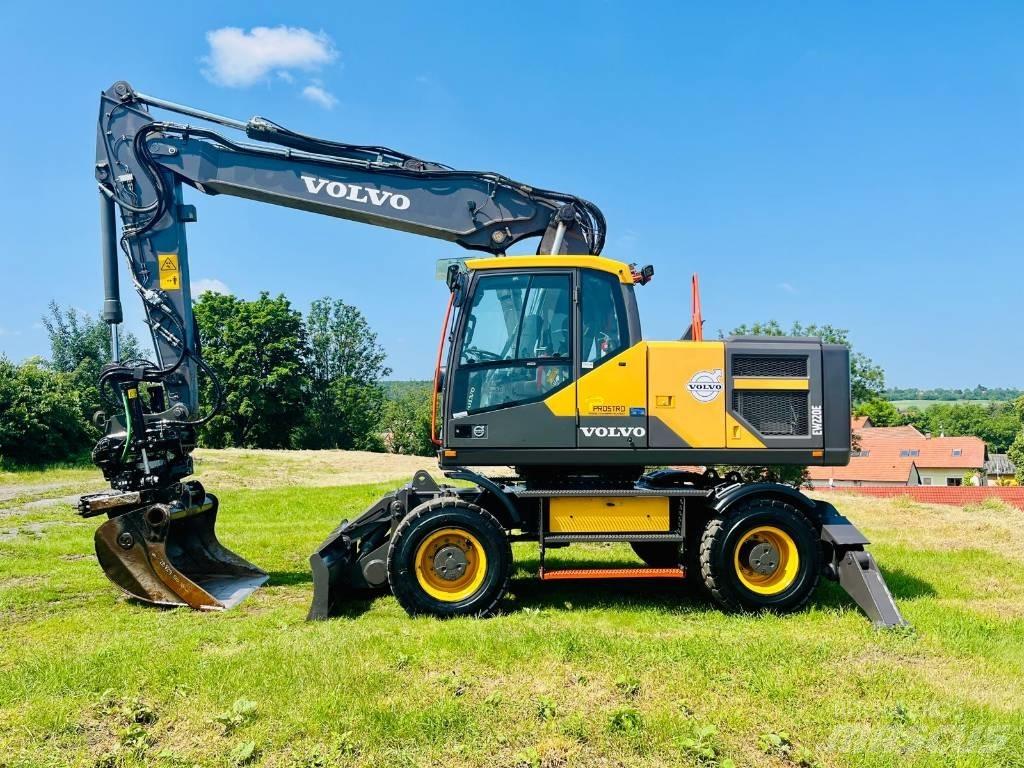 Volvo EW 220 E Wielgraafmachines