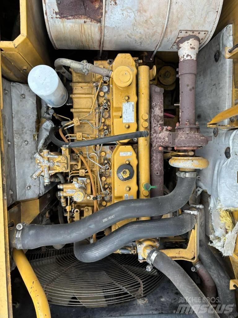 CAT 320 D L Rupsgraafmachines