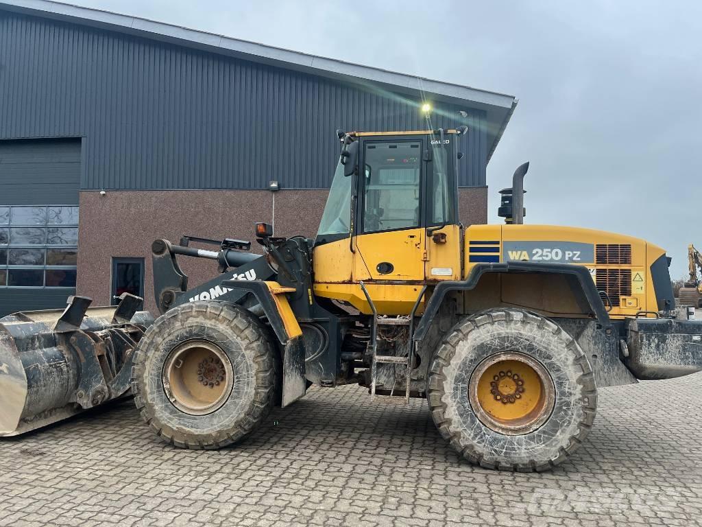 Komatsu WA 250 PZ-5 Wielladers