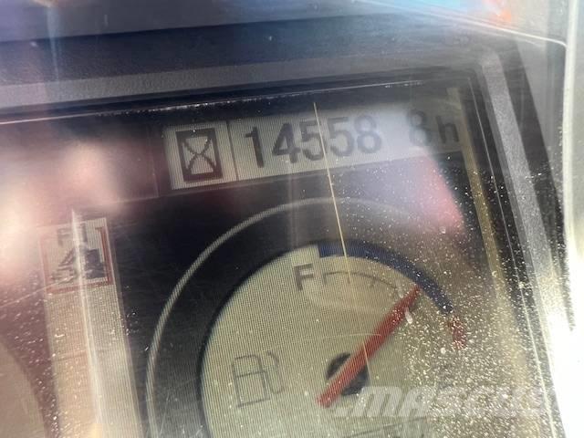 Hitachi ZX 210 LC-3 Rupsgraafmachines
