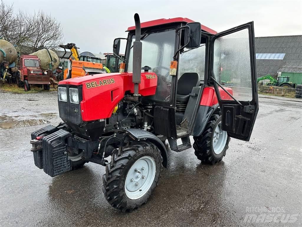 Belarus MTS 320 Tractoren