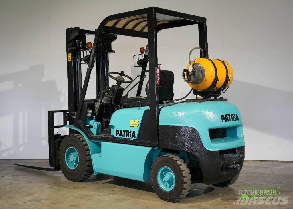 Patria PFG25TH-1 LPG heftrucks