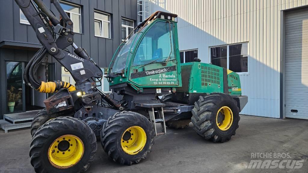 John Deere 1070 D Harvesters