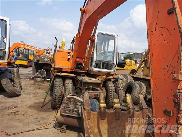 Hitachi EX 160 WD Rupsgraafmachines