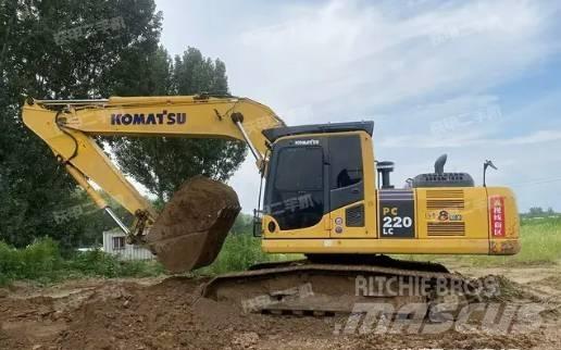 Komatsu PC 220-8 Minigraafmachines < 7t