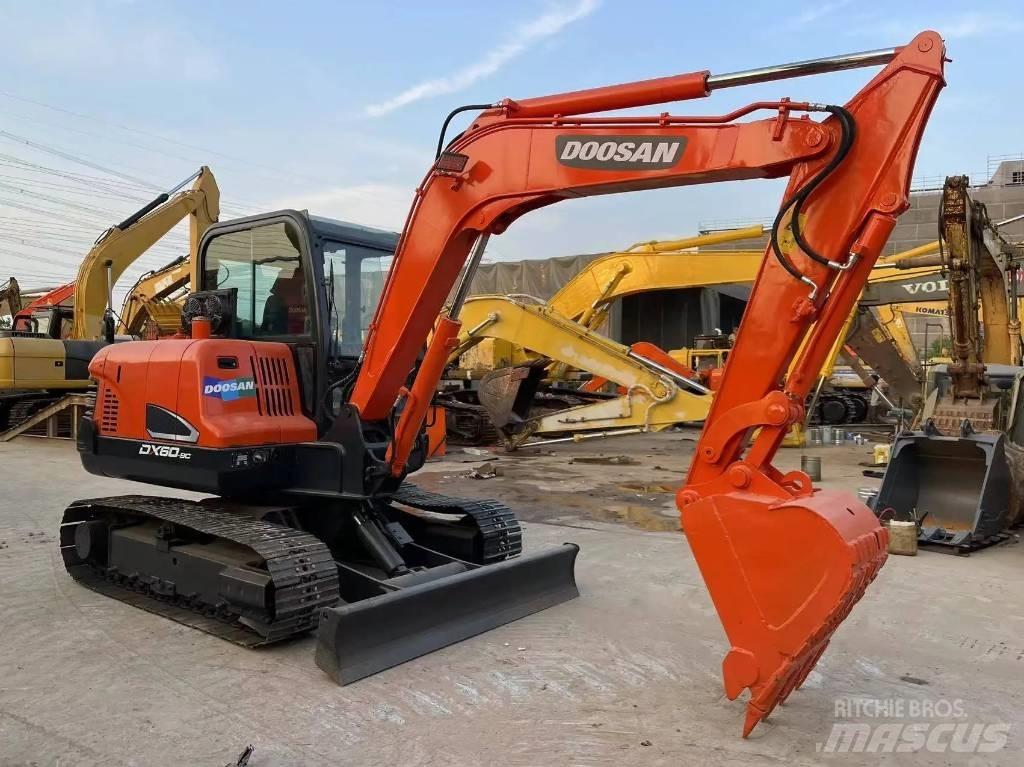 Doosan DX60 Rupsgraafmachines
