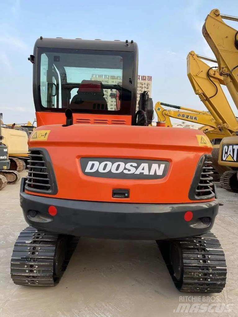 Doosan DX60 Rupsgraafmachines