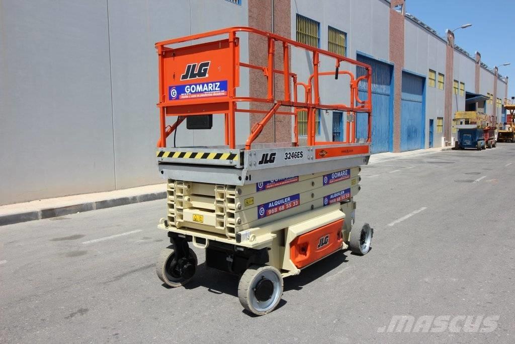 JLG 3246 ES Schaarhoogwerkers