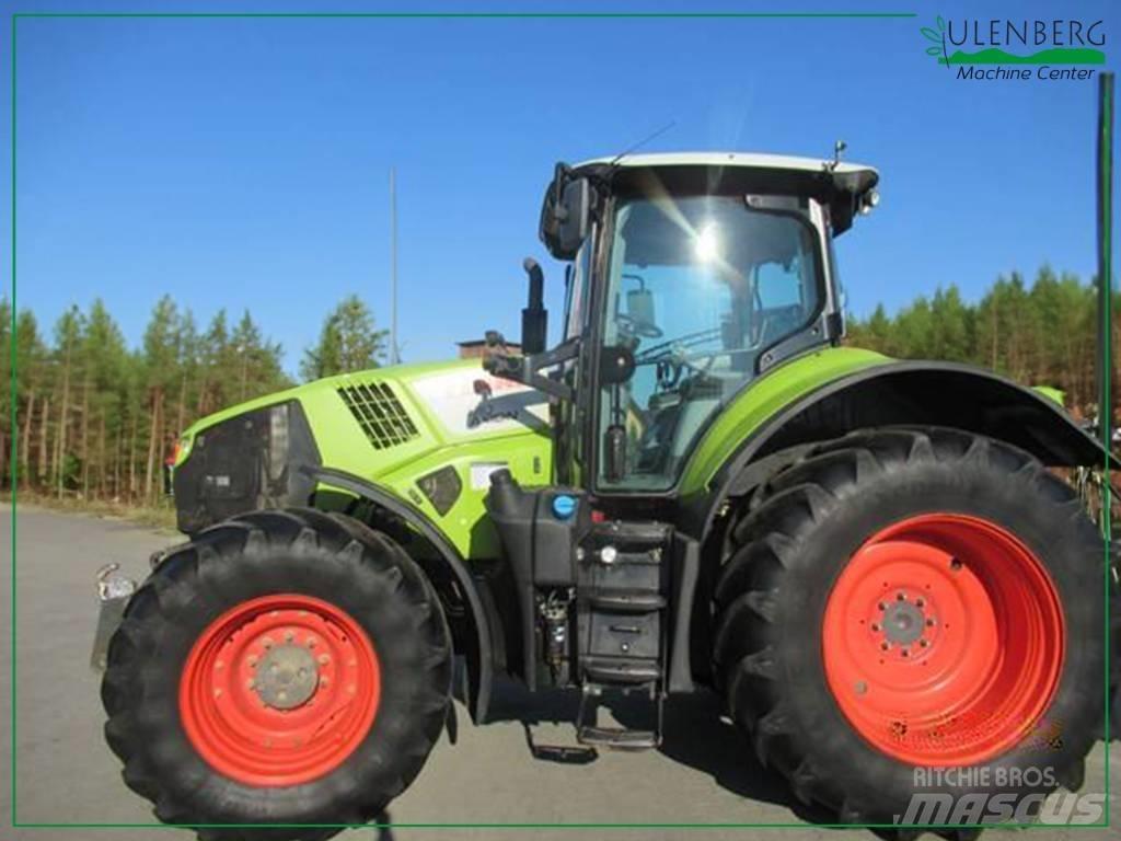 CLAAS Axion 810 Tractoren