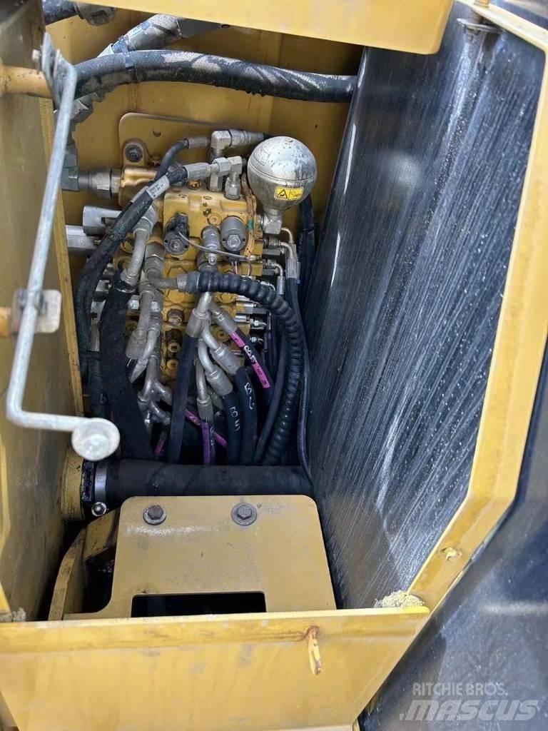CAT 305.5E Rupsgraafmachines