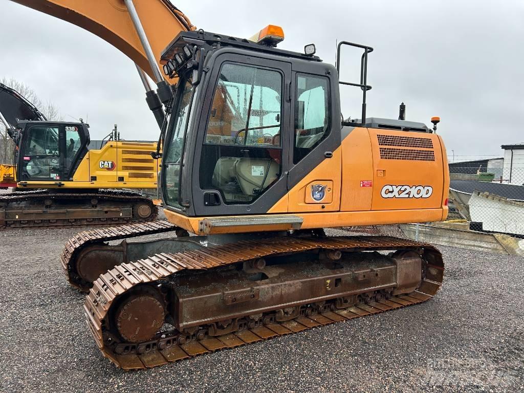 CASE CX 210 D Rupsgraafmachines