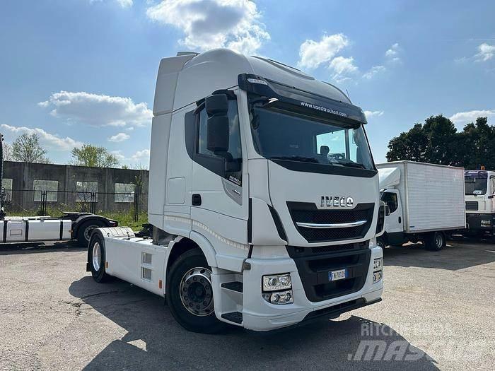Iveco AS440E48 Trekkers