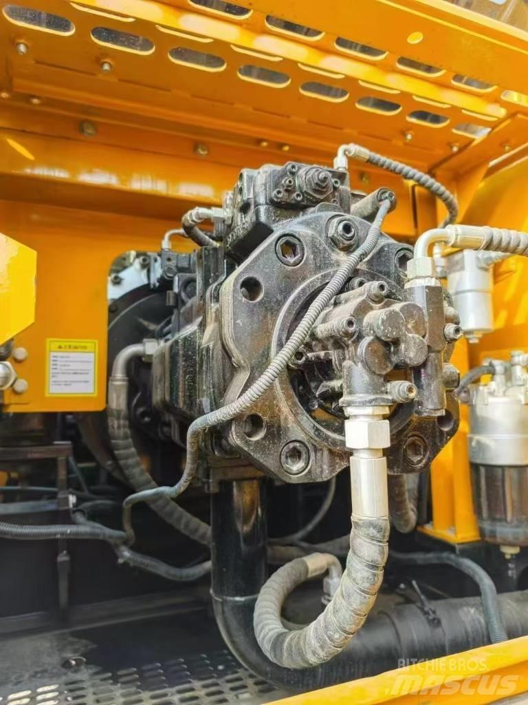 Sany 305 Rupsgraafmachines