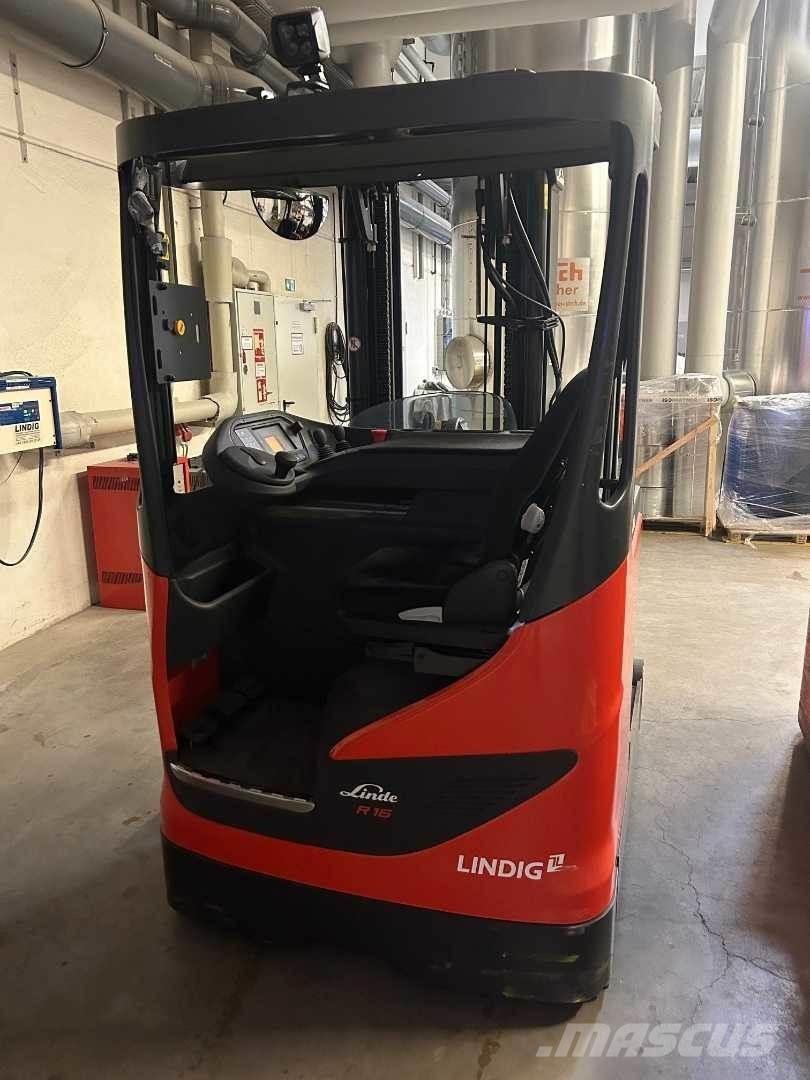 Linde R16B Reachtruck voor hoog niveau