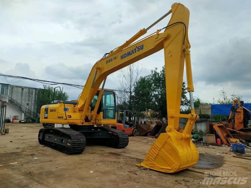 Komatsu PC 220-7 Rupsgraafmachines
