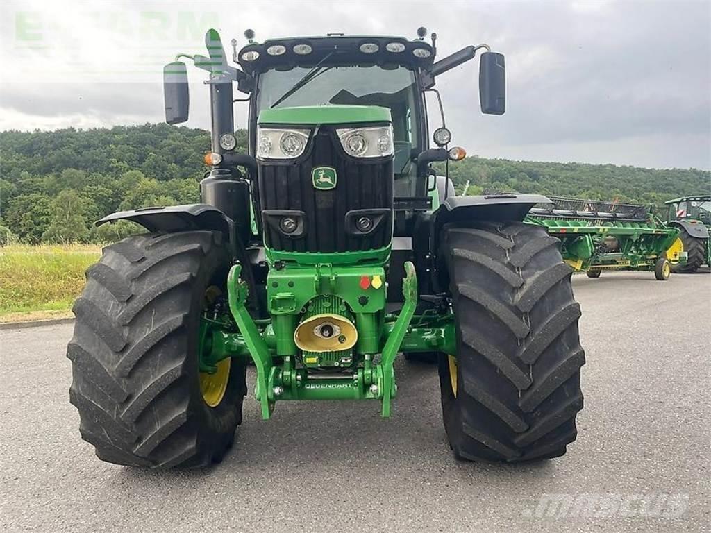John Deere 6215r Tractoren