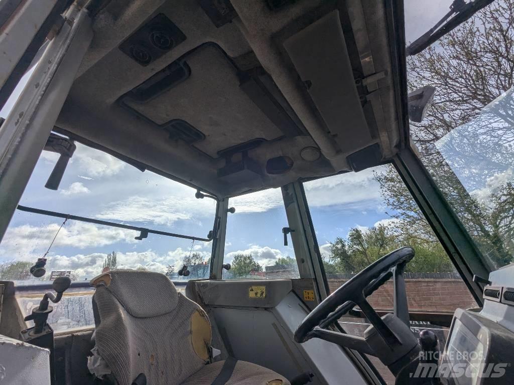 Massey Ferguson 399 Tractoren