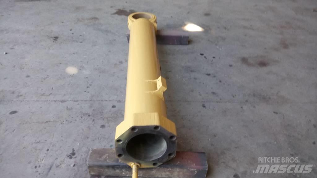 CAT 245 Hydraulics