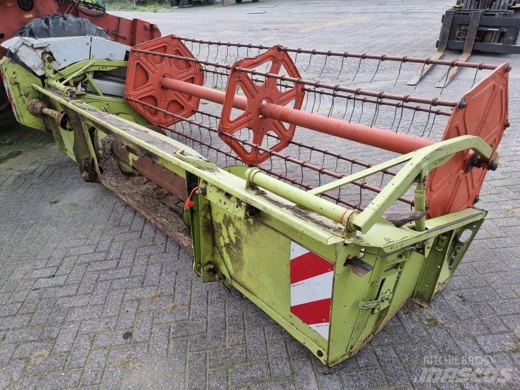 CLAAS 68s Maaidorsmachines