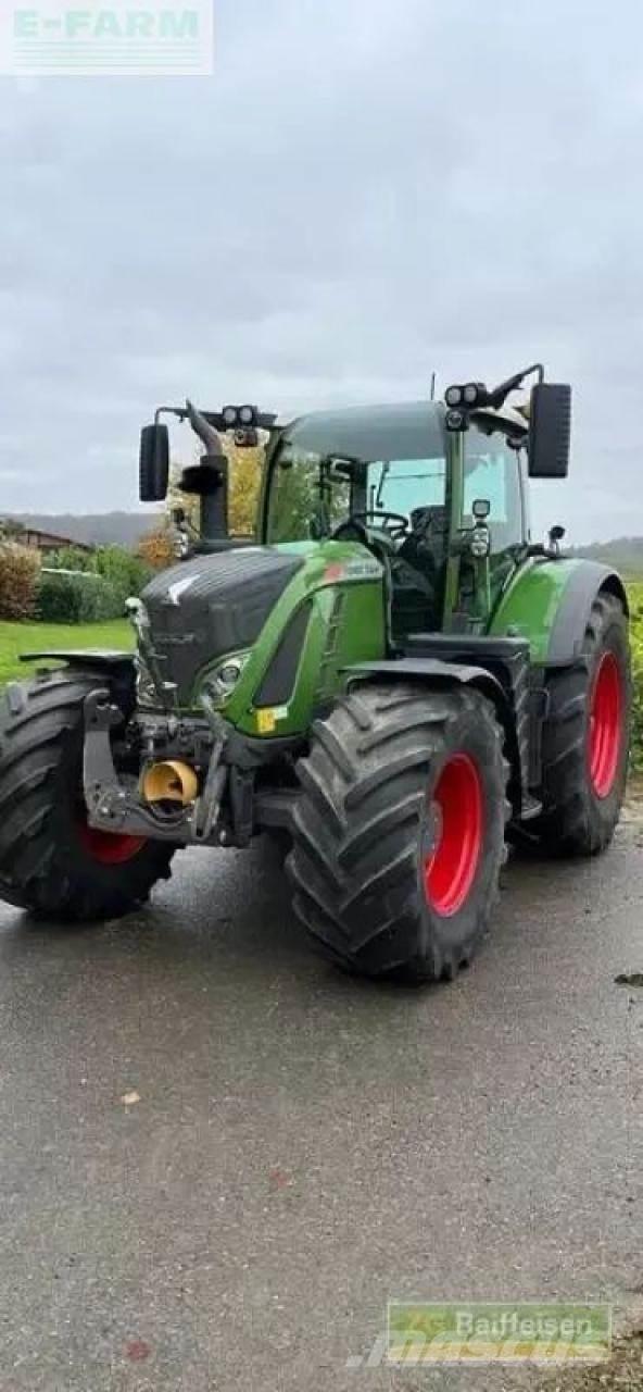 Fendt 724 vario Tractoren