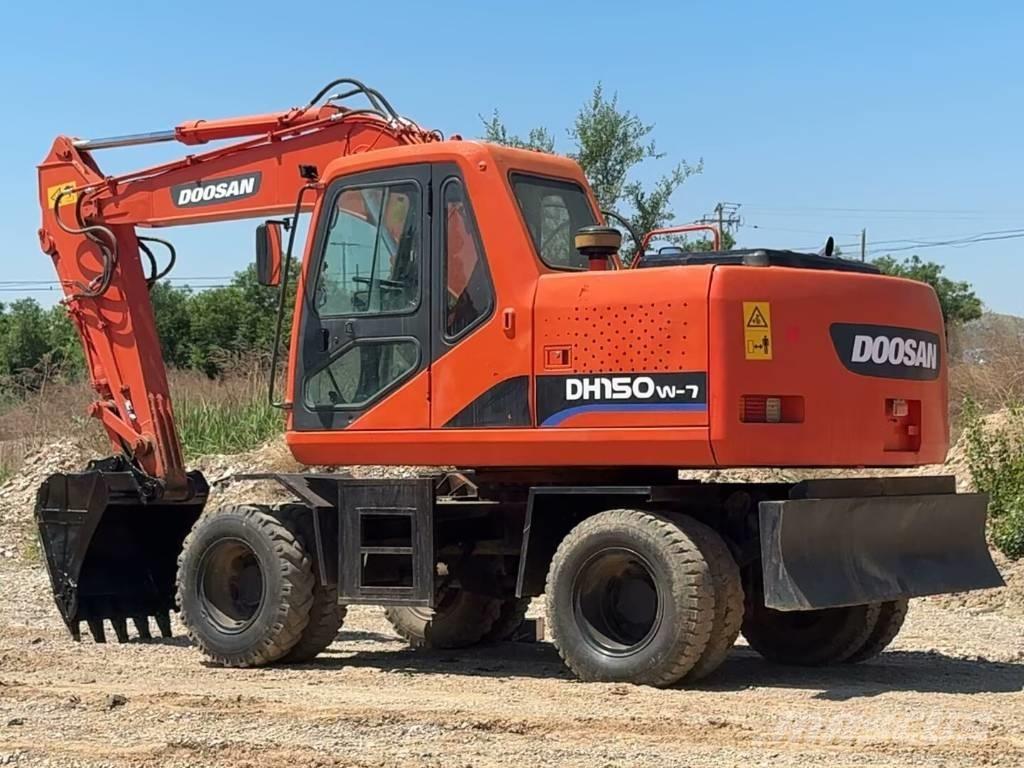 Doosan DH150 W-7 Wielgraafmachines