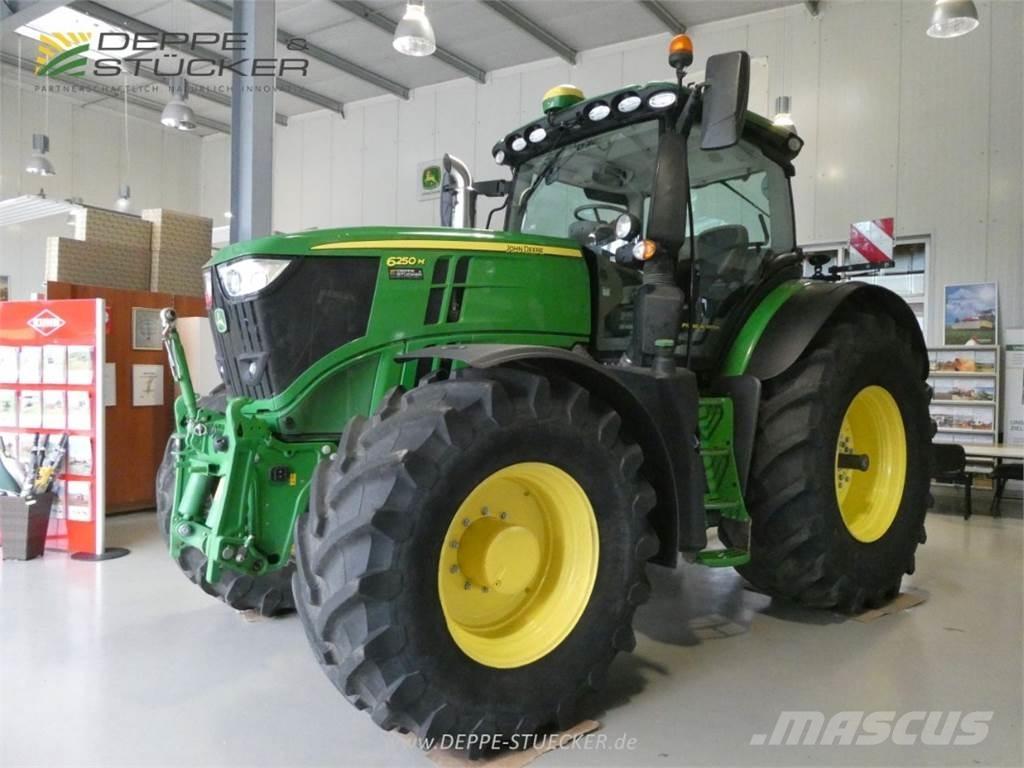 John Deere 6250R Tractoren