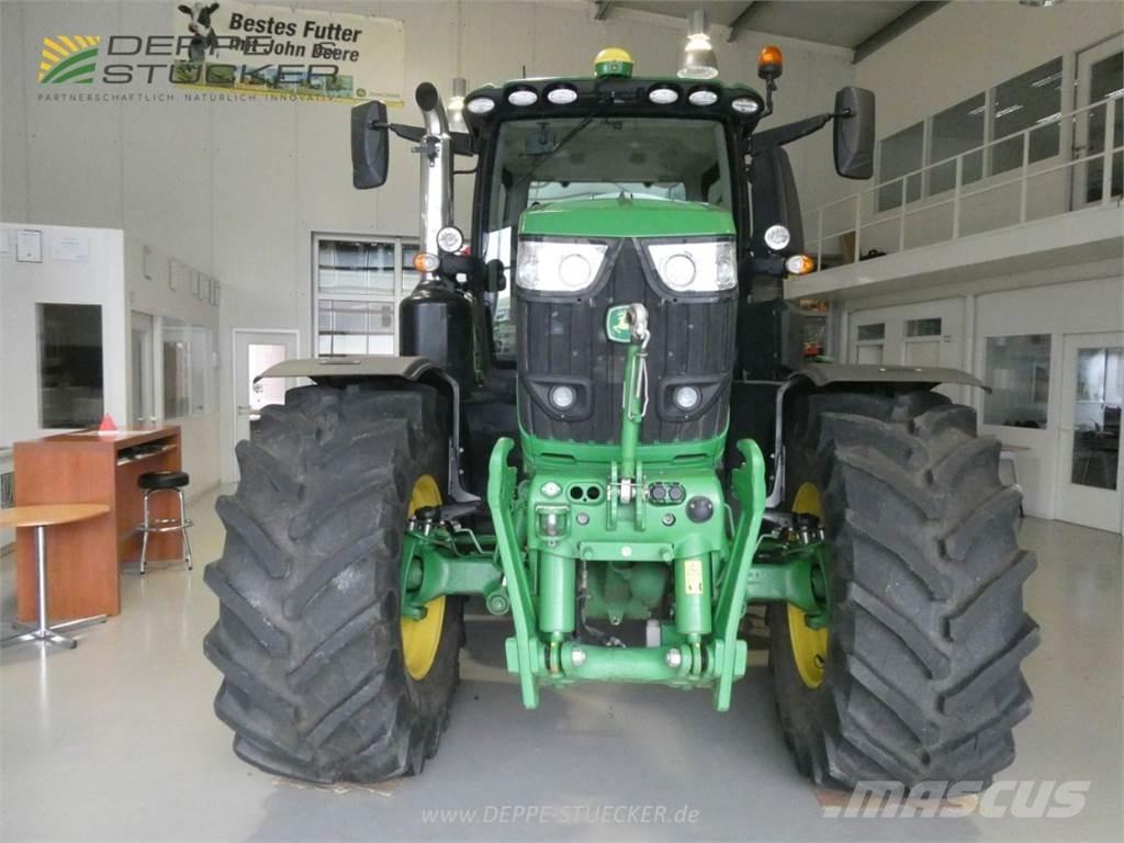 John Deere 6250R Tractoren