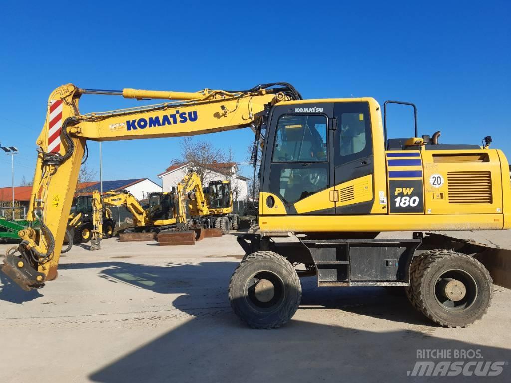 Komatsu PW180-11 Wielgraafmachines