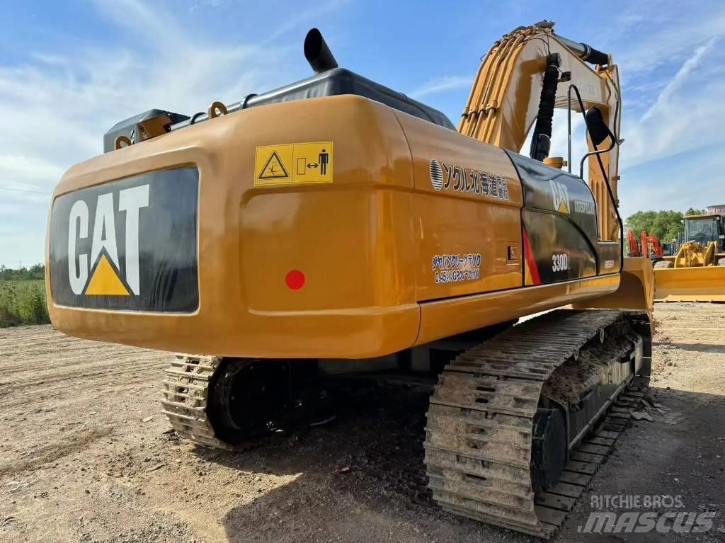 CAT 330 D2 Midigraafmachines 7t - 12t
