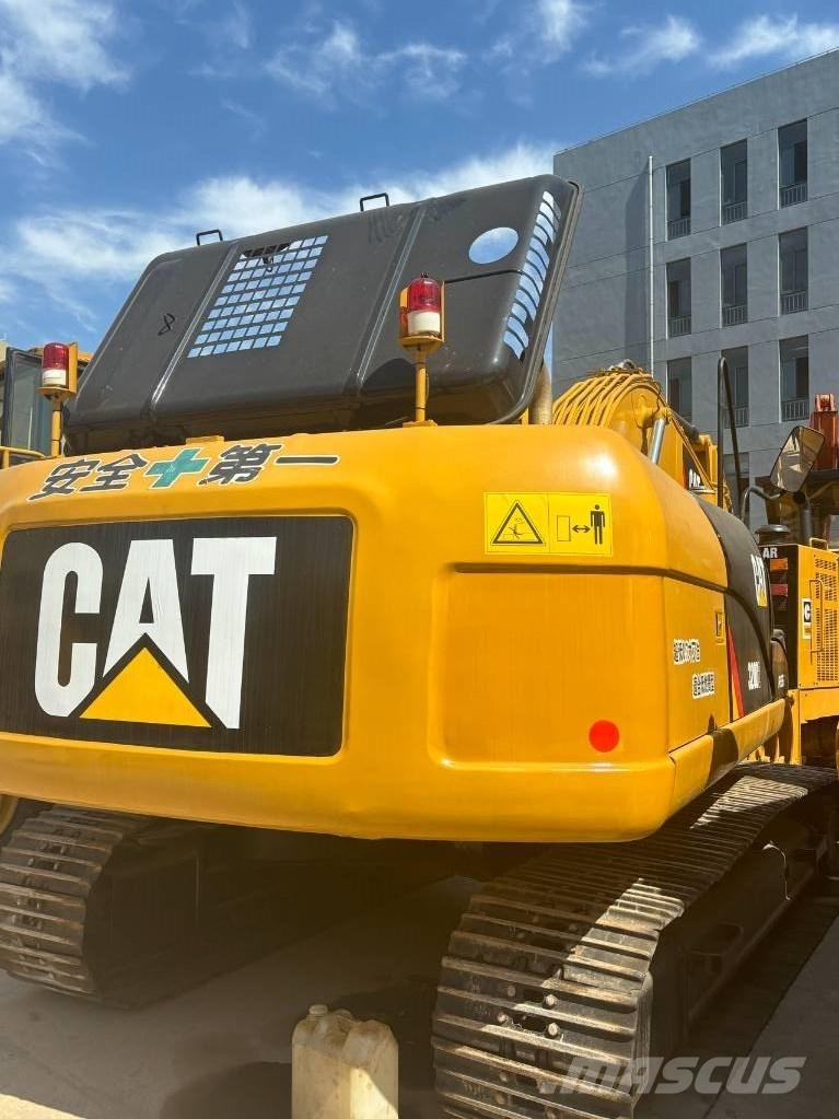 CAT 320D Rupsgraafmachines