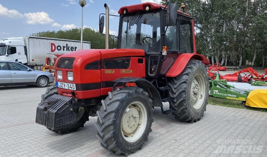 MTZ 1025,3 Tractoren