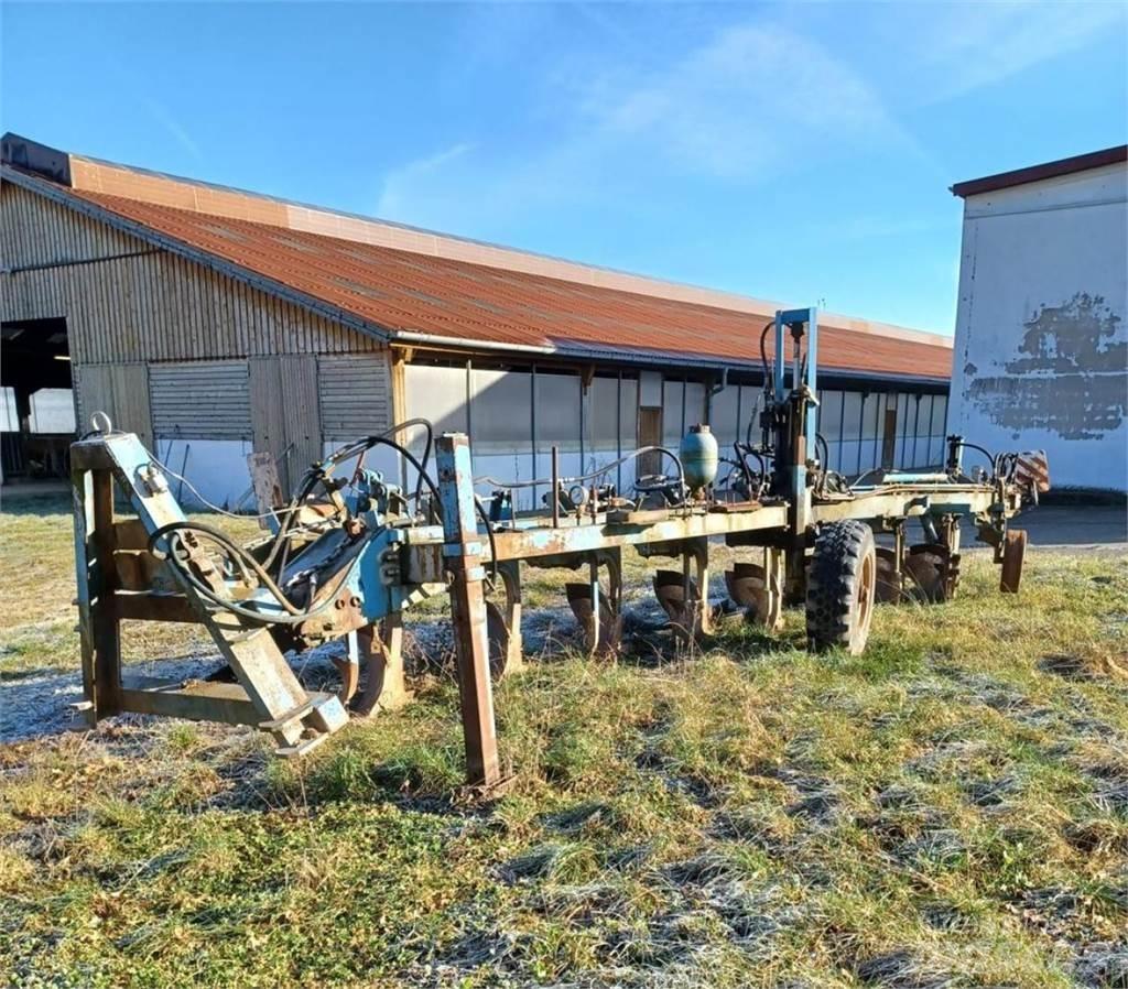 Fortschritt B550 Conventionele ploegen