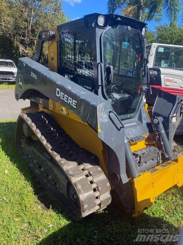 John Deere 331G Schrankladers