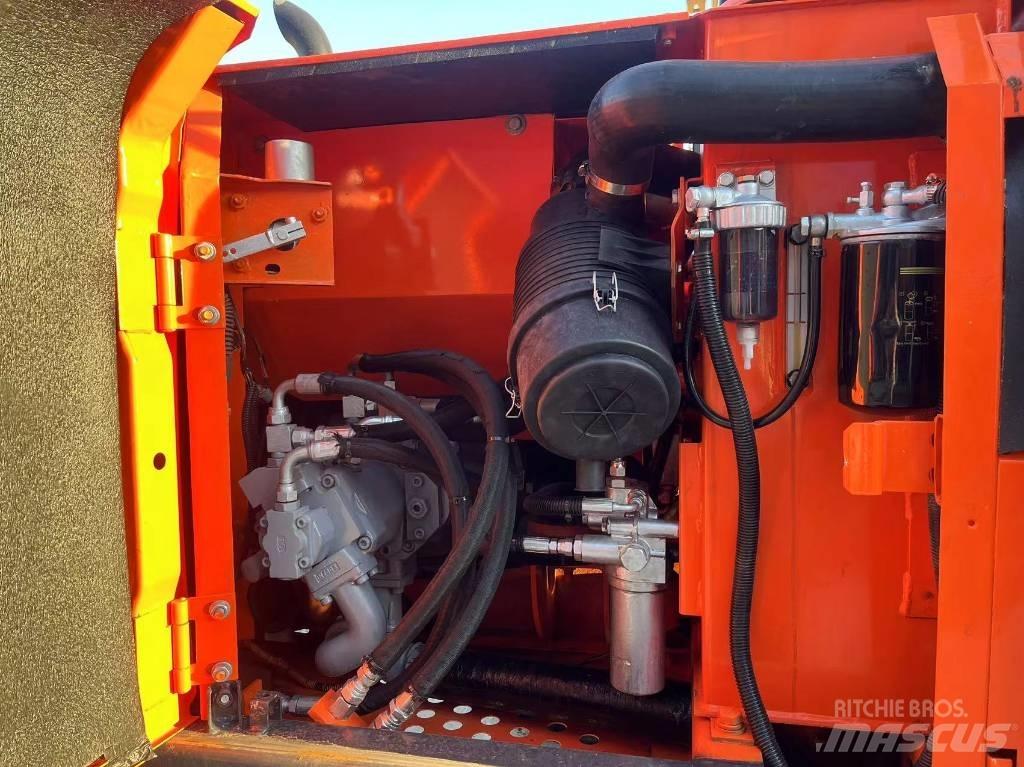 Hitachi ZX 70 Rupsgraafmachines